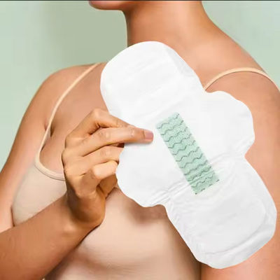Un buon prezzo. Prodotto all'ingrosso di cotone Anione ultra sottile Respirante sanitario imbottiti in linea