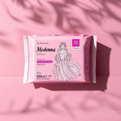 Un buon prezzo. Servizio sanitario bianco spessore usa e getta perfetto comfort pad femminile fabbrica in linea